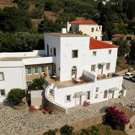 Est 1852 Andros - Tower 1 Appartement